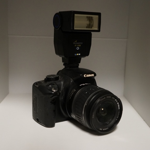 Used camera lot- message for prices willing to negotiate - Picture 5 of 6